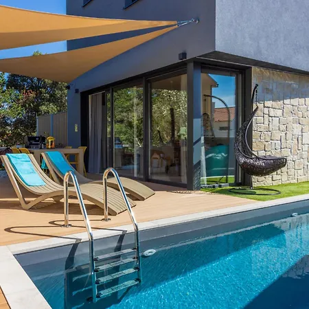 Amoris 4 - Hr-10894-01 By Interhome Hébergement de vacances *
